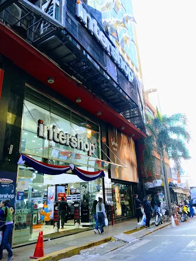 Foto de Capa do post De Pioneer International a Intershop Importados: a trajetória de uma gigante que redefiniu o padrão de eletrônicos na Tríplice Fronteira