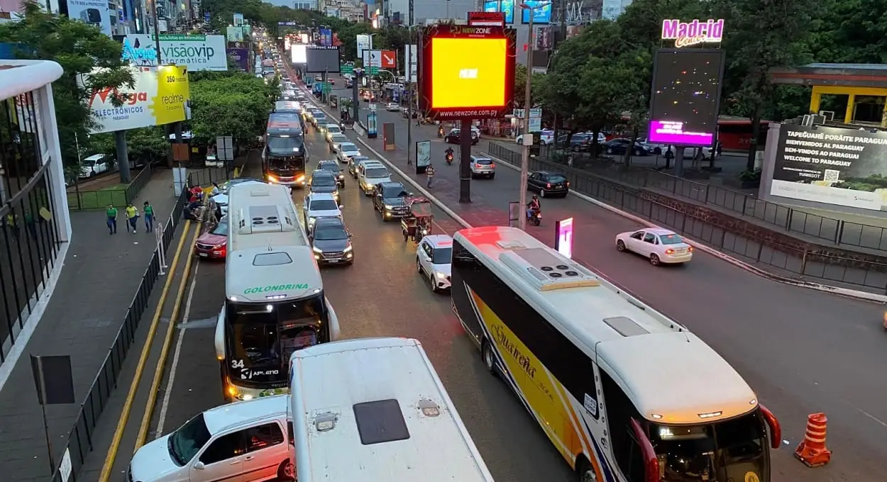Foto de Capa do post Ônibus de turismo serão proibidos de circular pela Ponte da Amizade a partir de 19 de janeiro