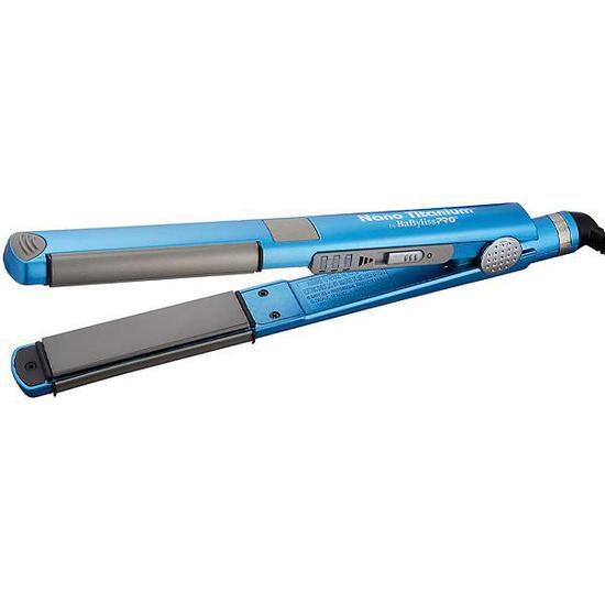 Foto do Produto Prancha BaBylissPRO Nano Titanium BNT4081UZ Bivolt