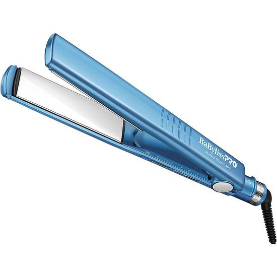 Foto do Produto Prancha BaBylissPRO Nano Titanium BNT9125TUZ Bivolt