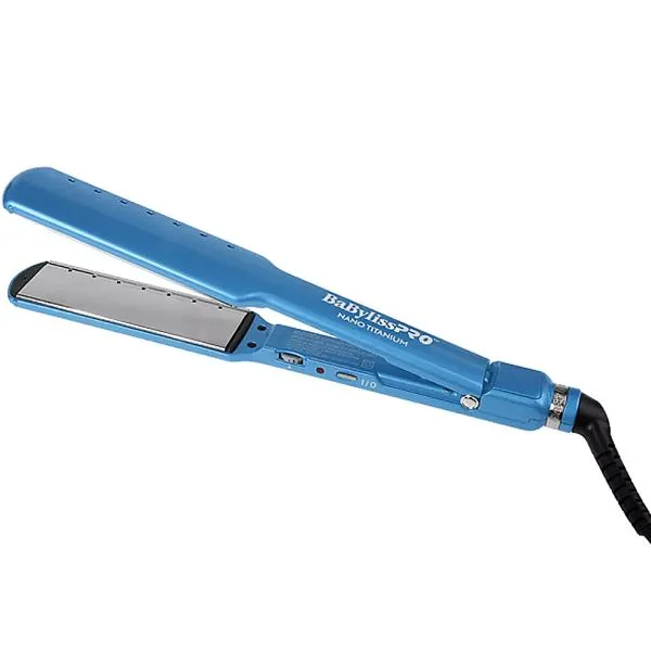 Foto do Produto BABYLISSPRO ALISADOR NANO TITANIUM BNT4083TUZ HUMEDO/SECO BIVOLT